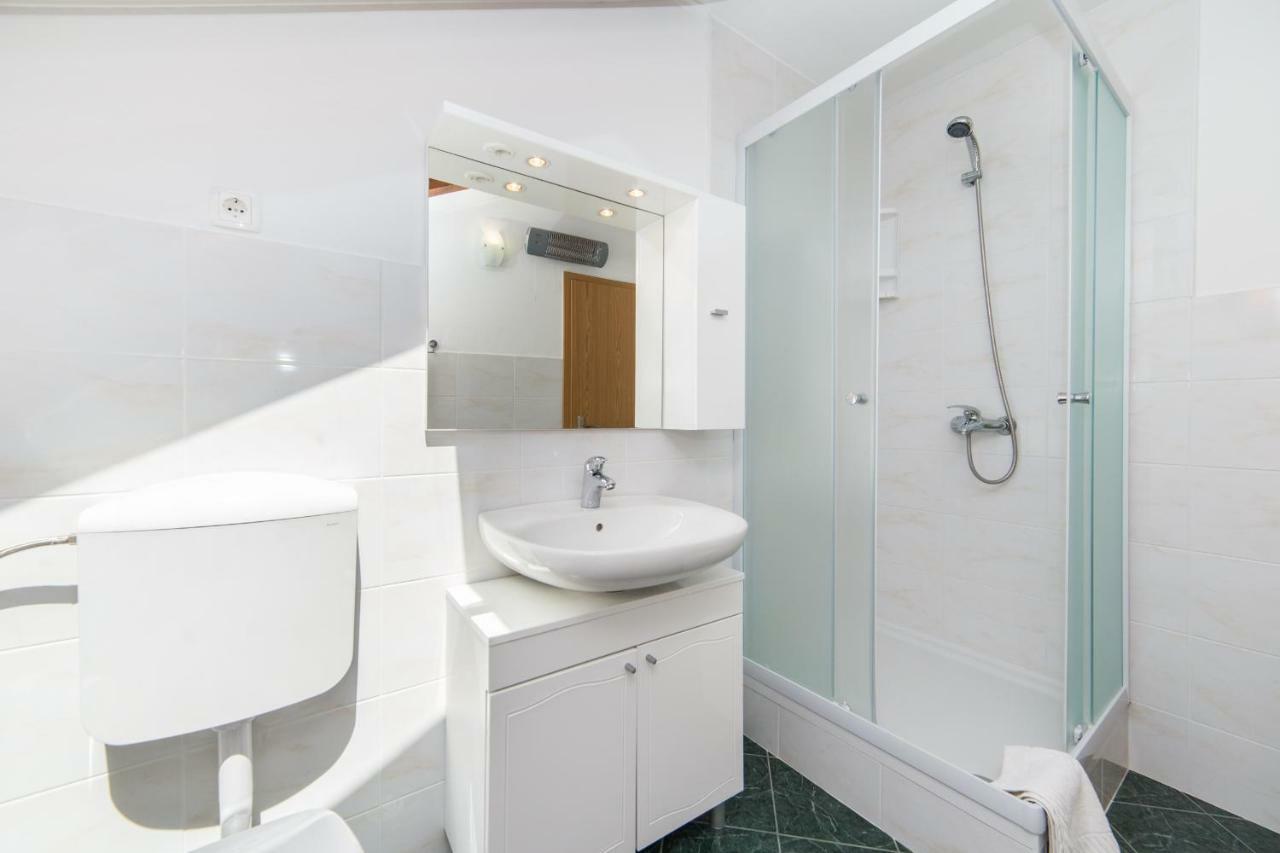 Ana Apartments Blace Εξωτερικό φωτογραφία