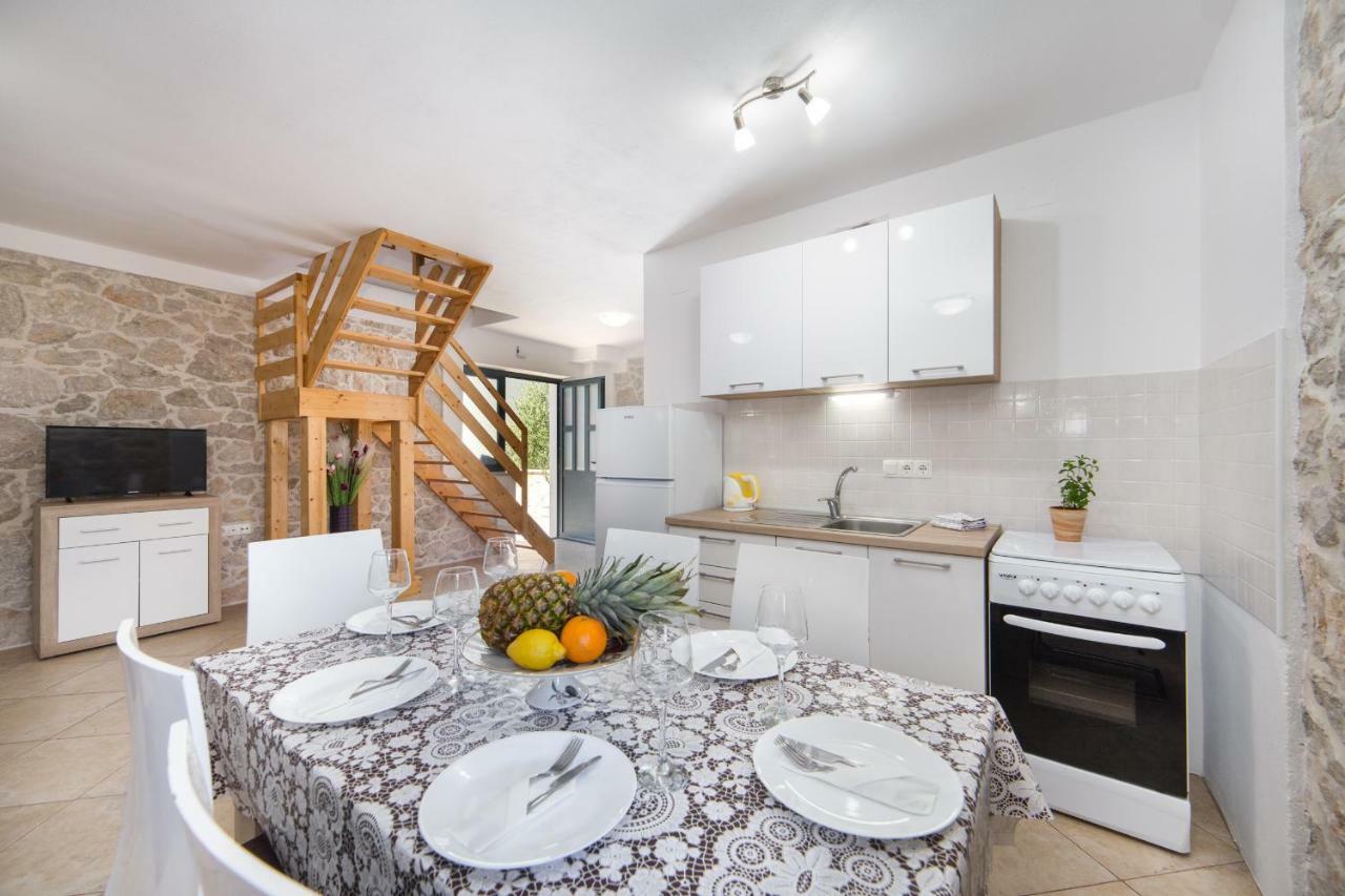 Ana Apartments Blace Εξωτερικό φωτογραφία