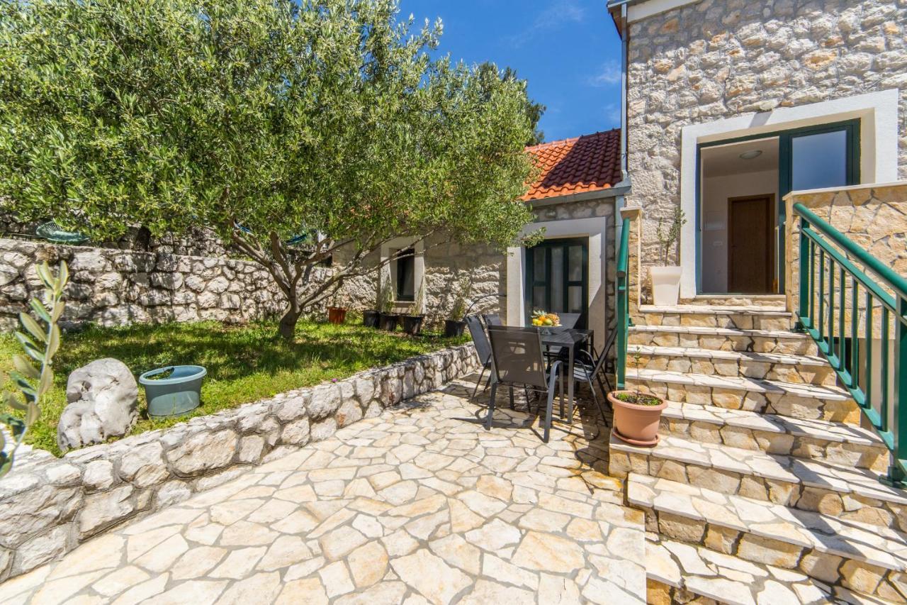 Ana Apartments Blace Εξωτερικό φωτογραφία