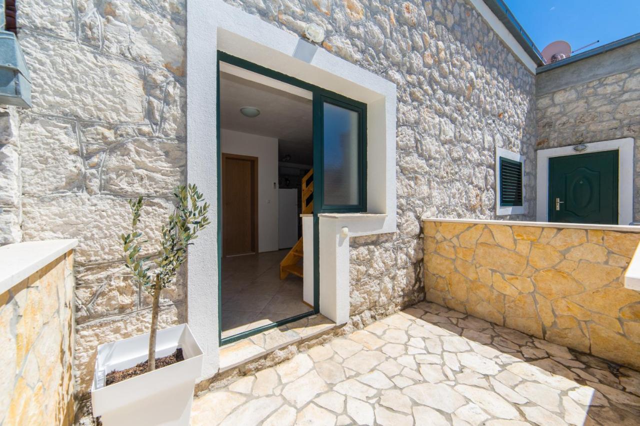 Ana Apartments Blace Εξωτερικό φωτογραφία