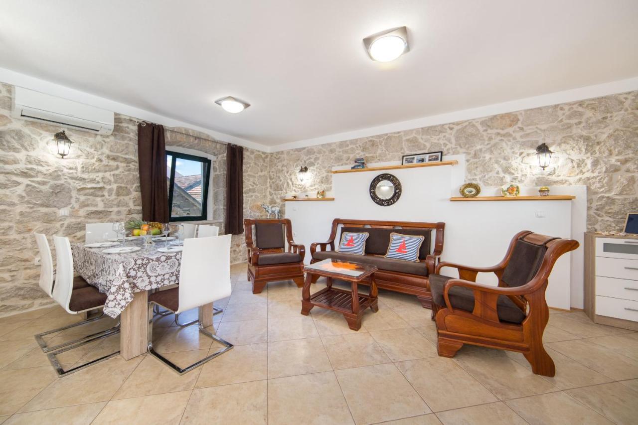 Ana Apartments Blace Εξωτερικό φωτογραφία